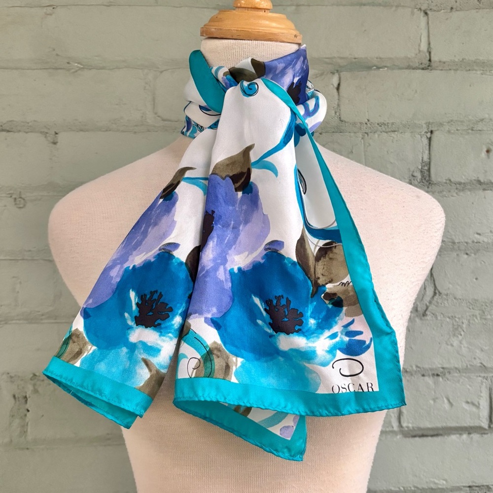 Oscar de la Renta Silk Floral Blue and White Scarf